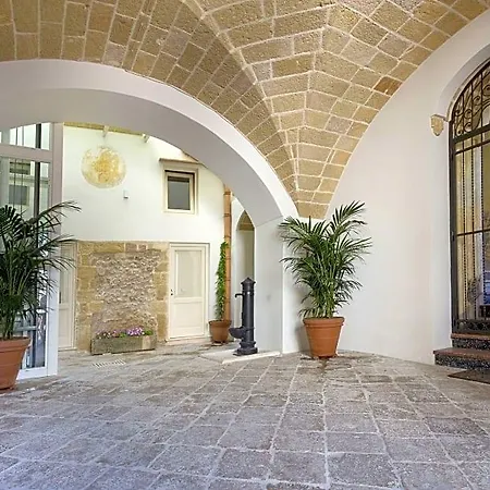 Hotel Dimora Storica Briganti 3*